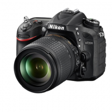  尼康(Nikon) 单反相机 D7200 机身+AF-S DX 尼克尔18-140mmf/3.5